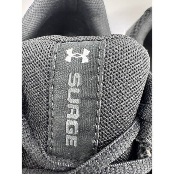 UNDER ARMOUR MEN'S SURGE 3 RUNNING SHOE BLACK WHITE SIZE 11 - Picture 5 of 16
